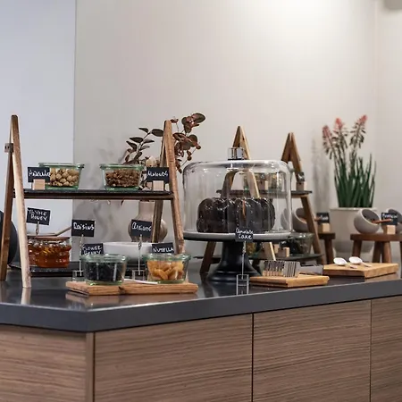 507 Couette-café